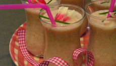 Verrine Gaspacho de radis-concombre, vinaigre balsamique