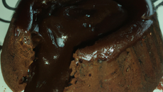 Gâteau fondant au chocolat noir