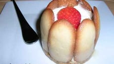 Charlotte à la fraise