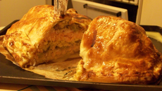 Feuilleté de poisson sauce vin blanc