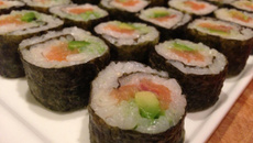Makis saumon et avocat