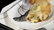 Rouleau de printemps à la fourme d'Ambert