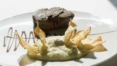 Cœur de filet de bœuf de race Aubrac au cacao, gratin Dauphinois repensé