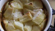 Pomme au nid en minicocotte