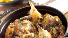 Cocotte de poulet forestière