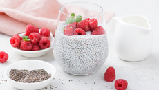 Pudding aux graines de chia et framboises