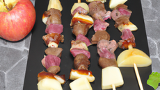 Brochettes de magret de canard aux pommes Antarès