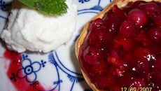 Tartelette aux groseilles et sorbet à la ricotta