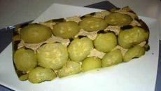 Terrine de courgettes à la mousse de saumon épicée