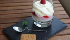 Verrines de framboises avec speculos