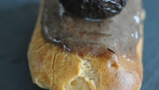 Eclair salé à la tapenade et ratatouille