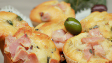 Petits muffins jambon-olives