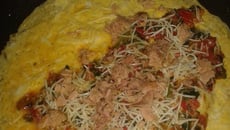 Omelette aux légumes sautés