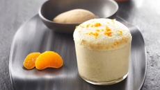 Soufflé chaud à la clémentine de Corse, crème glacée au café arabica
