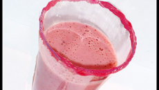 Smoothie fruits rouges et vanille