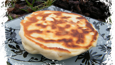 Naans fromage & viande des grisons