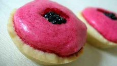 Mini-tartelettes macaronnées aux mûres