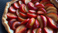 Tarte aux fraises et aux pommes
