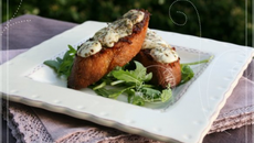 Crostinis à la mozzarella et aux tomates séchées