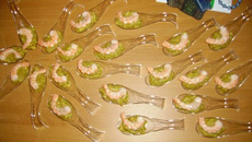 Cuillère crevettes-guacamole