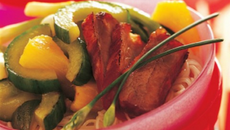 Travers de porc caramélisés au Concombre de France