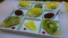 Sushi au lait de coco et fruits exotiques