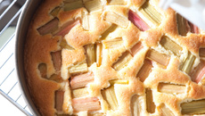 Gâteau à la rhubarbe