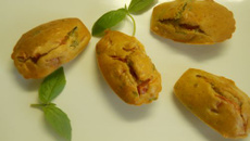 Madeleines tomatées au balsamique