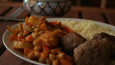 Couscous de légumes au curry et lait de coco