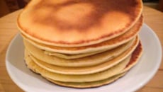 Pancakes homemade recette simple, rapide et délicieuse