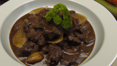 Bourguignon de kangourou