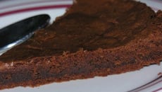 Gâteau tout chocolat classique