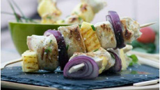 Brochettes de poulet à l'ananas