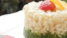 Risotto au pesto de basilic et gorgonzola et carpaccio de fraises