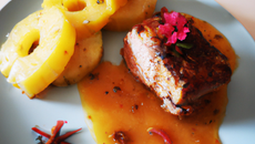 Filet de porc maison et sa sauce à l'ananas