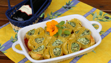 Conchiglioni giganti à la ricotta et aux épinards