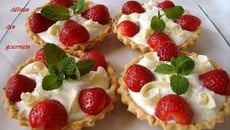 Trifle de fraises à la rose et chocolat blanc