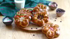 Petites brioches en forme de fleurs