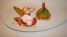 Mon cornet de glace légèrement destructuré et régressif... Gariguette, rhubarbe et estragon