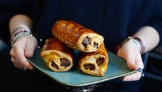 Pain au chocolat express au Kinder Bueno