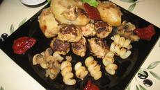 Serpentins de pommes de terre et leur farce aux tomates sechées