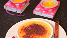 Crème brûlée à la liqueur de coquelicot de Nemours