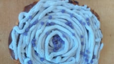 Brioche à la violette façon cupcake