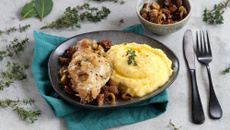 Lapin aux olives provençales et polenta