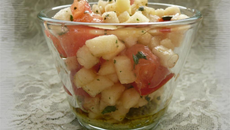 Verrine au pesto, à la tomate & à la pomme