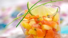 Tartare de saumon à l'ananas