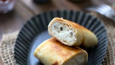 Blinchiki , crêpe russe au fromage blanc