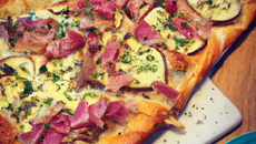 Tarte flambée au munster