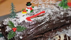 Bûche de Noël allégée au chocolat
