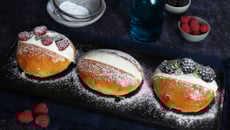 Maritozzi con la panna (brioches italiennes à la chantilly)